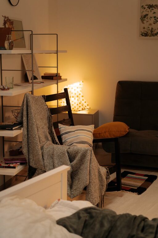 How to Create a Cozy and Inviting Reading Nook at Home