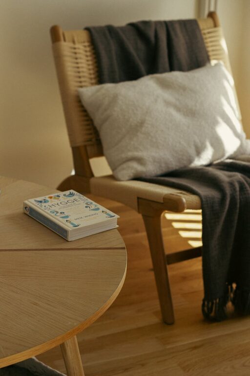 Tips for Creating a Cozy and Inviting Reading Nook at Home